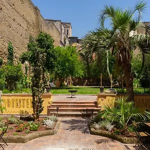 Hopestel Secret Garden Napoli