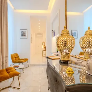Guest house La Corte Dei Mille Luxury, Naples