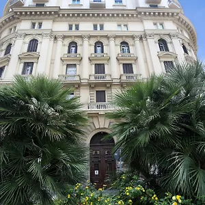 Piazza Bovio 22 Casa de hóspedes