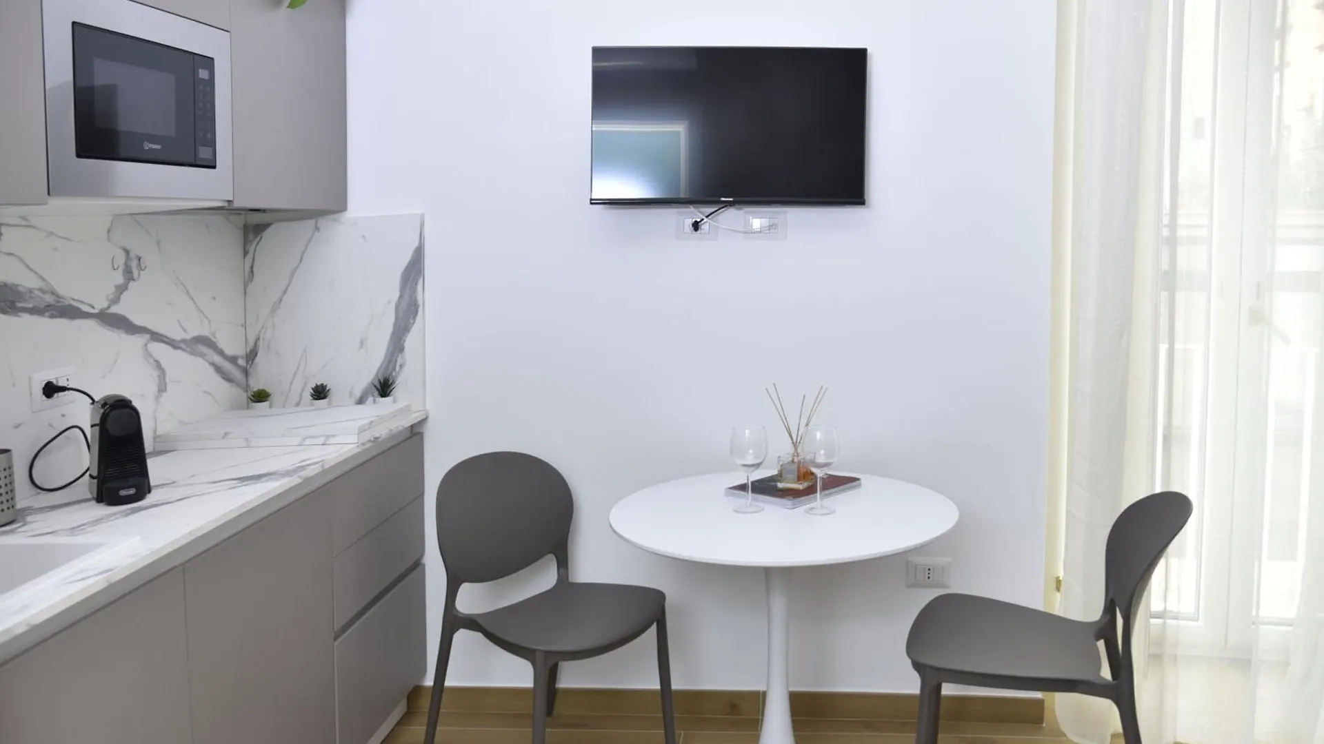 Rivieras House - Central Suites Naples