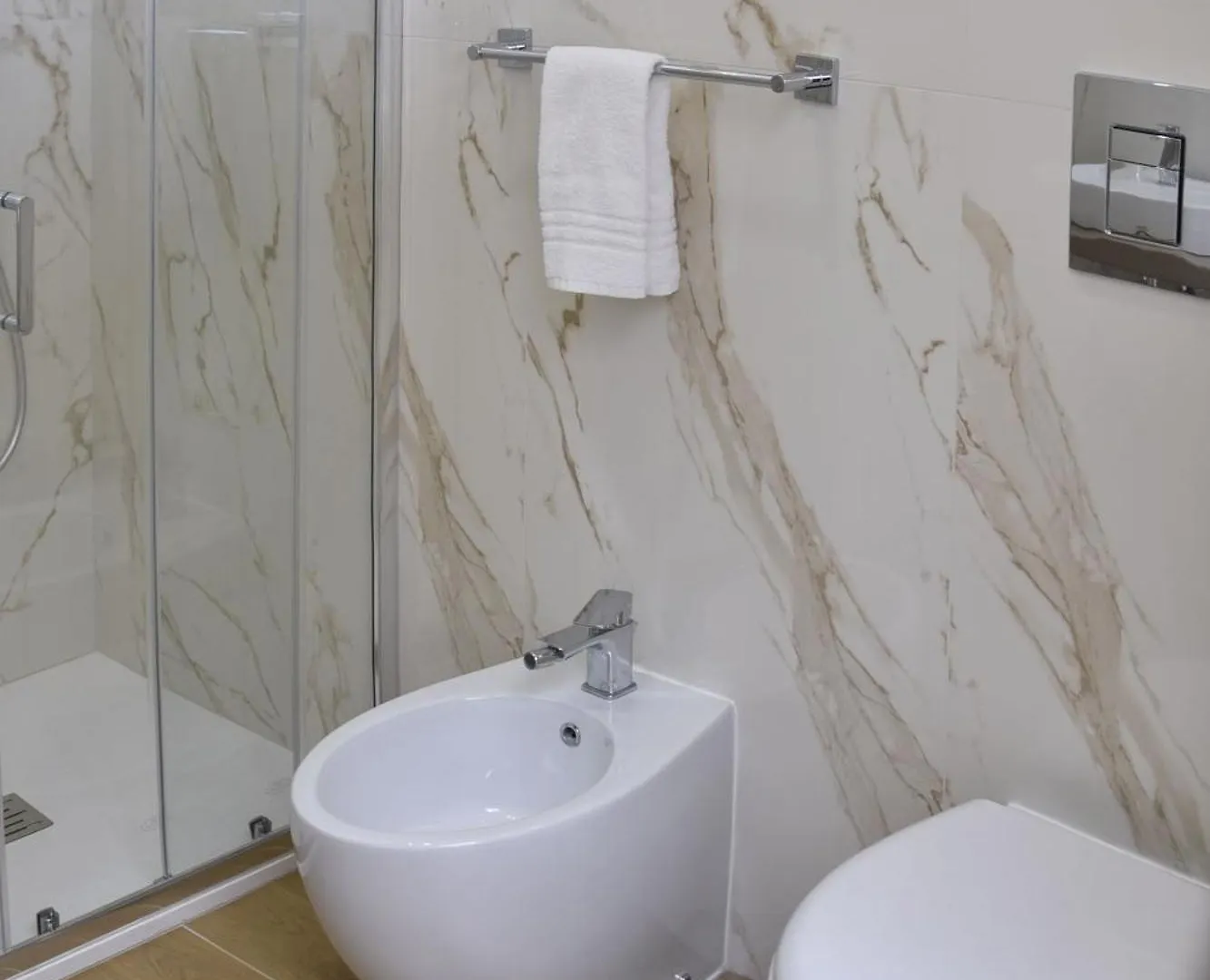 Rivieras House - Central Suites Naples Italy