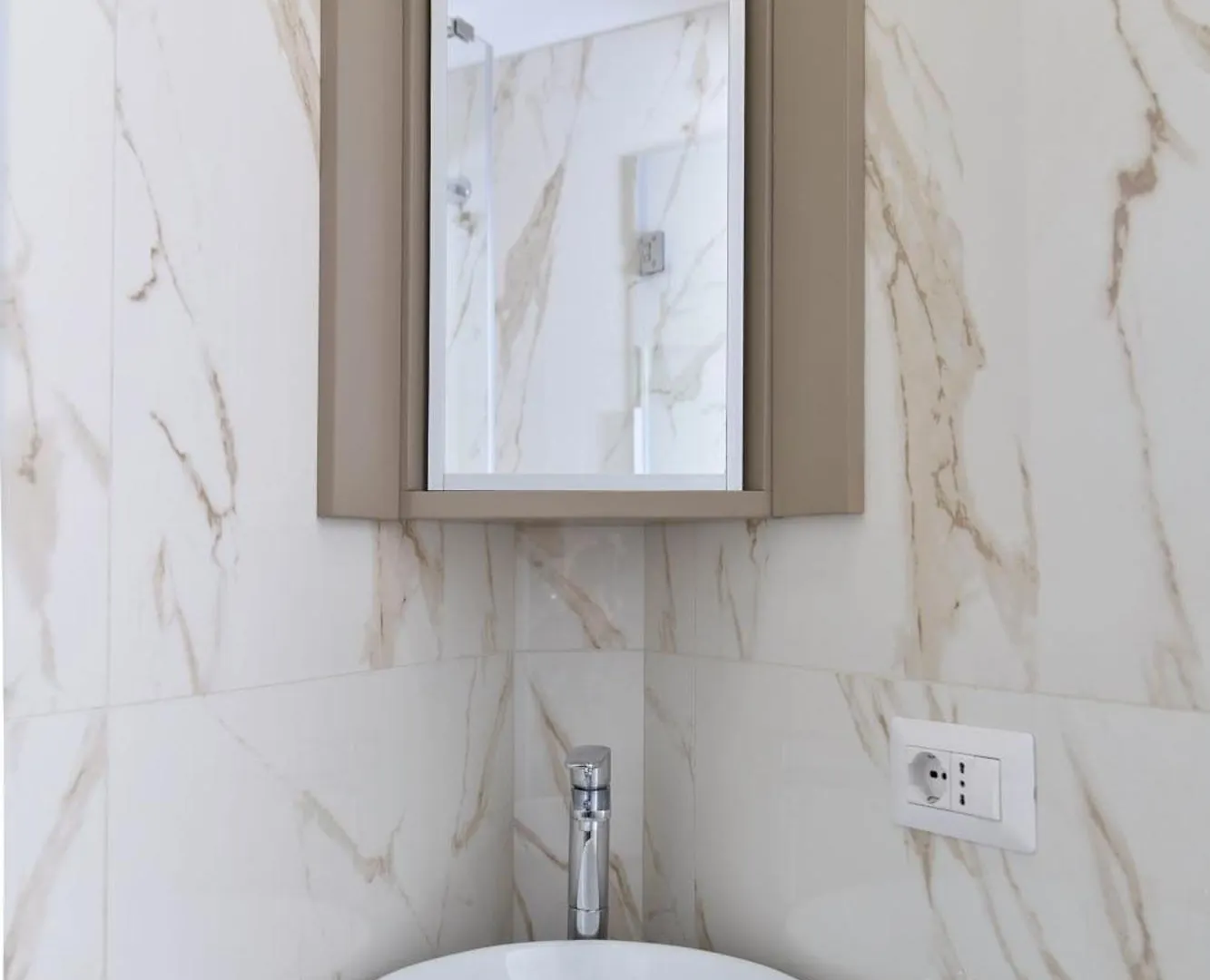 Rivieras House - Central Suites Naples 0*,  Italy