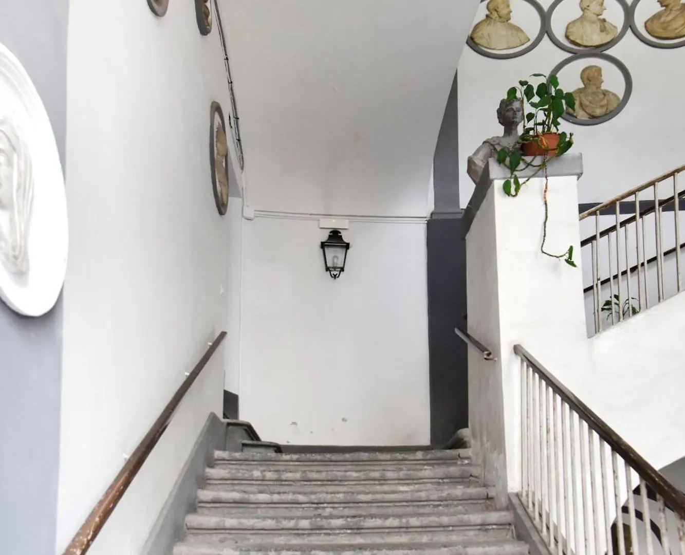 Rivieras House - Central Suites Naples 0*,  Italy