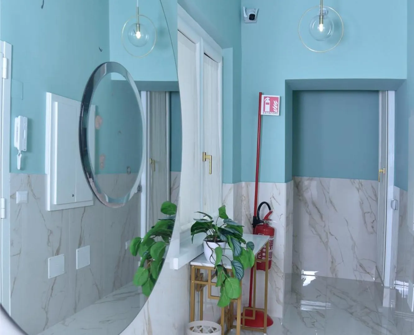 Rivieras House - Central Suites Naples Guest house